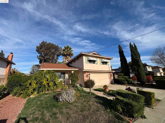 7081 Ann Arbor Way, Dublin, CA 94568