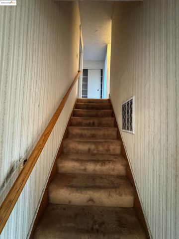 7081 Ann Arbor Way, Dublin, CA 94568