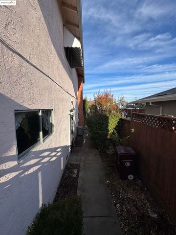 7081 Ann Arbor Way, Dublin, CA 94568