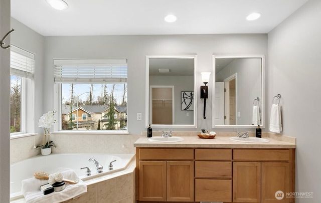 1700 235th Place SW, Bothell, WA 98021