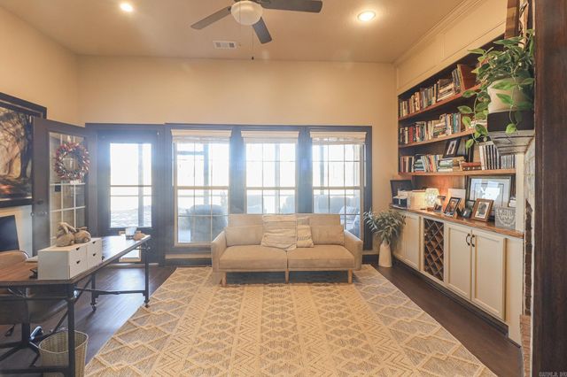 4408 Lochmoor Circle, Jonesboro, AR 72405