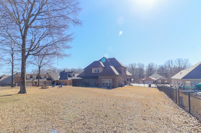 4408 Lochmoor Circle, Jonesboro, AR 72405
