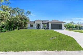 2903 Beluga ST, Lehigh Acres, FL 33972