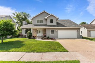 705 WEATHERSTONE DRIVE, Oshkosh, WI 54901