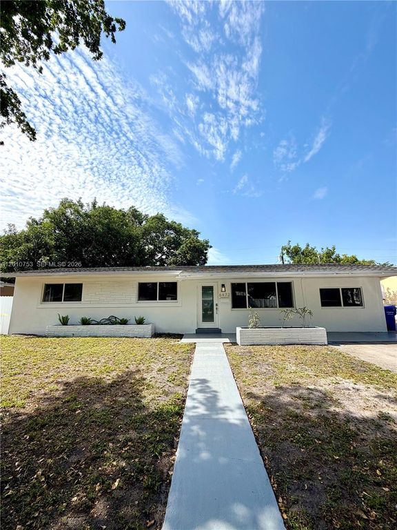 6472 Johnson St 6472, Hollywood, FL 33024