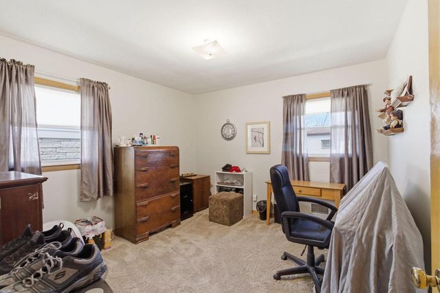 3350 Whittaker AVENUE, Cudahy, WI 53110