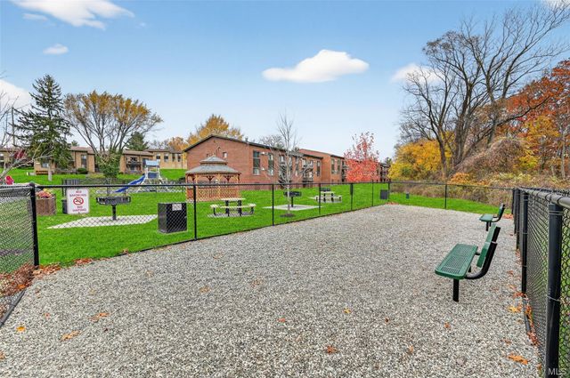 9 Charles Lane 2F, Pomona, NY 10970