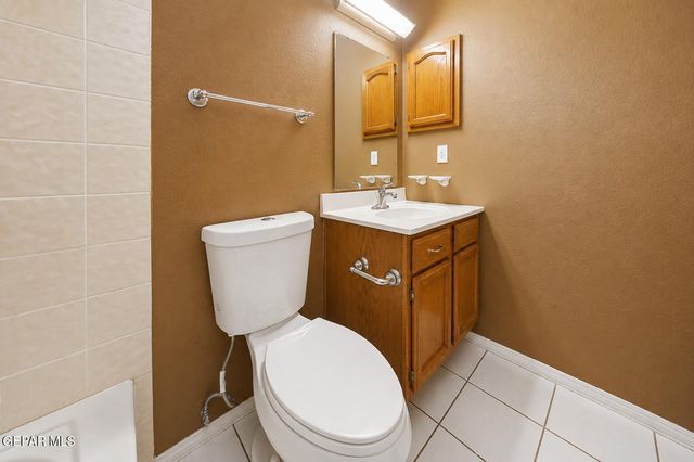 5787 SEAN HAGGERTY B, El Paso, TX 79924