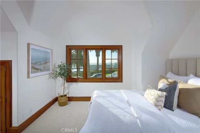 2800 Ocean Boulevard, Corona Del Mar, CA 92625