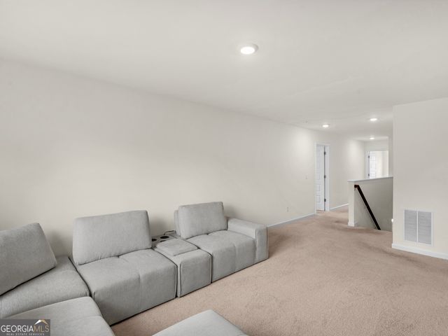 368 Noblewood Drive, Mcdonough, GA 30252