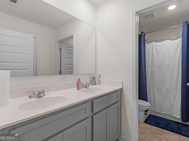 368 Noblewood Drive, Mcdonough, GA 30252