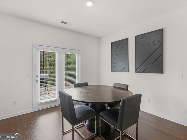 368 Noblewood Drive, Mcdonough, GA 30252