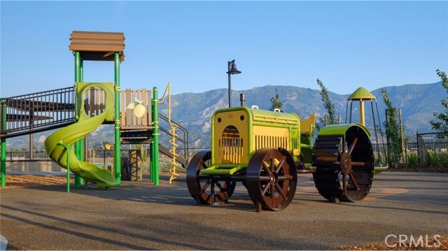 2196 Aneto Way, Santa Paula, CA 93060