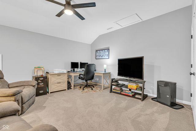 811 Stone Trace Court, Avon, IN 46123