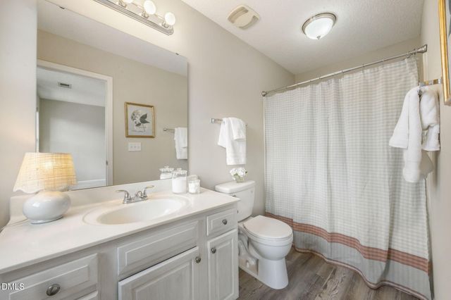 352 E Willhaven Drive, Fuquay Varina, NC 27526