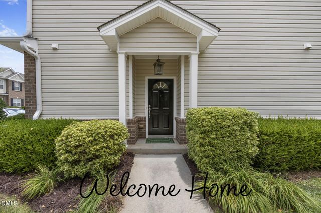 352 E Willhaven Drive, Fuquay Varina, NC 27526