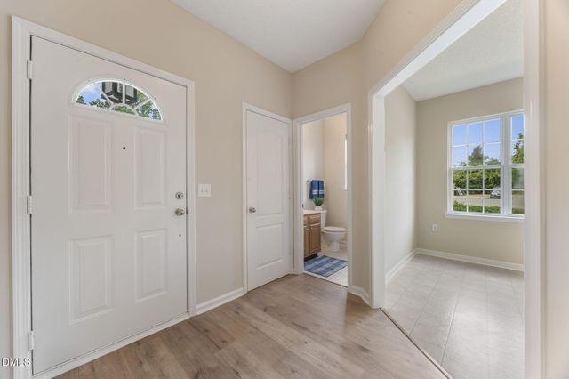 352 E Willhaven Drive, Fuquay Varina, NC 27526