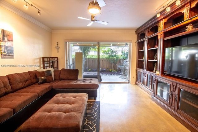 1700 SE 15th St 114, Fort Lauderdale, FL 33316