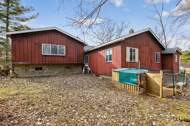 7651 Caine Road, Millington, MI 48746