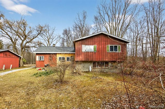 7651 Caine Road, Millington, MI 48746