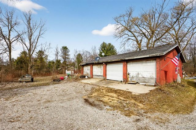 7651 Caine Road, Millington, MI 48746