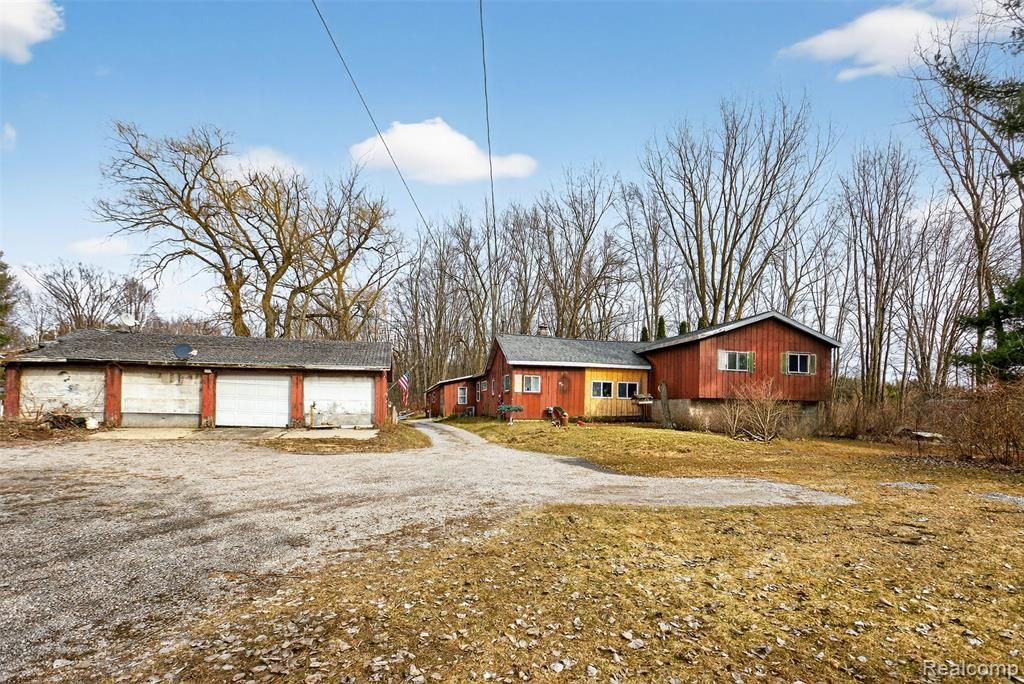 7651 Caine Road, Millington, MI 48746