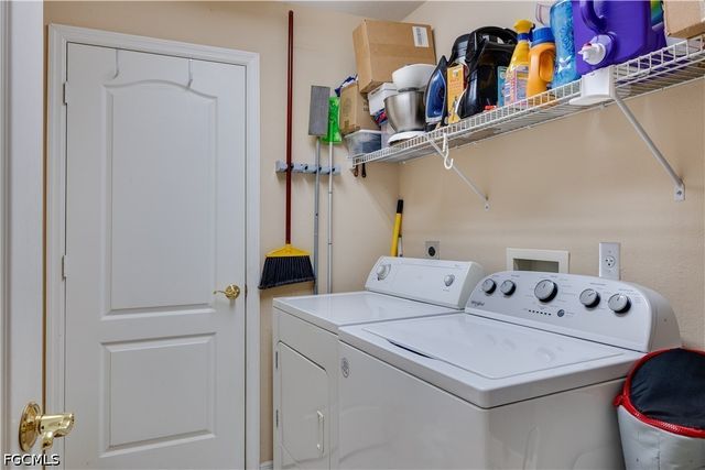 8830 Spring Mountain WAY, Fort Myers, FL 33908