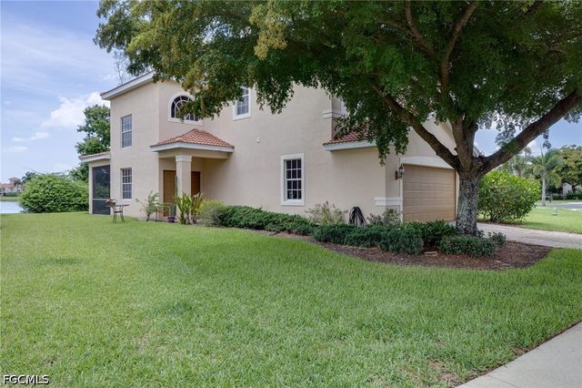 8830 Spring Mountain WAY, Fort Myers, FL 33908