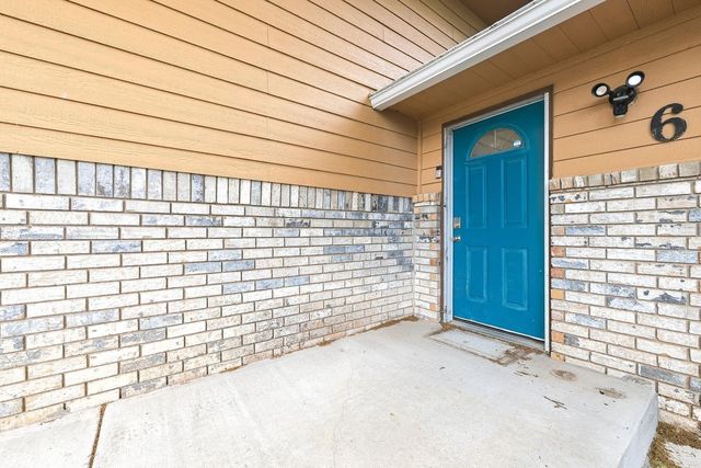 6 N Ridge Way Rd, Rose Hill, KS 67133