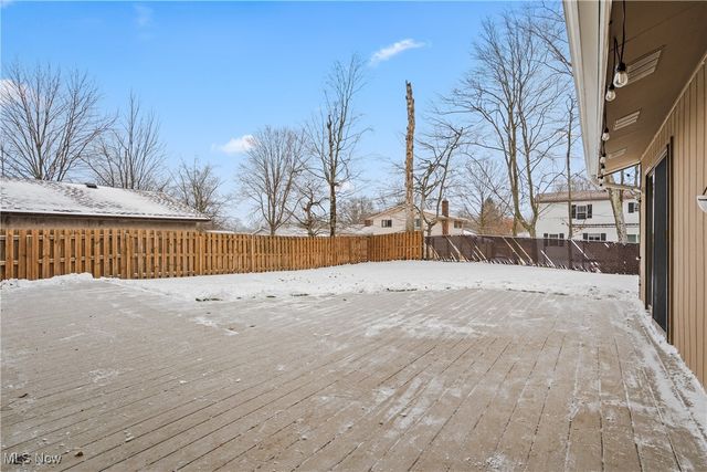 7683 Princeton Place, Middleburg Heights, OH 44130