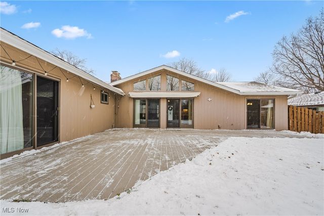 7683 Princeton Place, Middleburg Heights, OH 44130