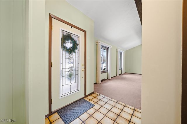 7683 Princeton Place, Middleburg Heights, OH 44130