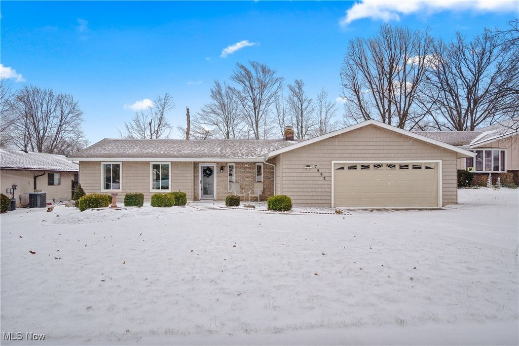 7683 Princeton Place, Middleburg Heights, OH 44130