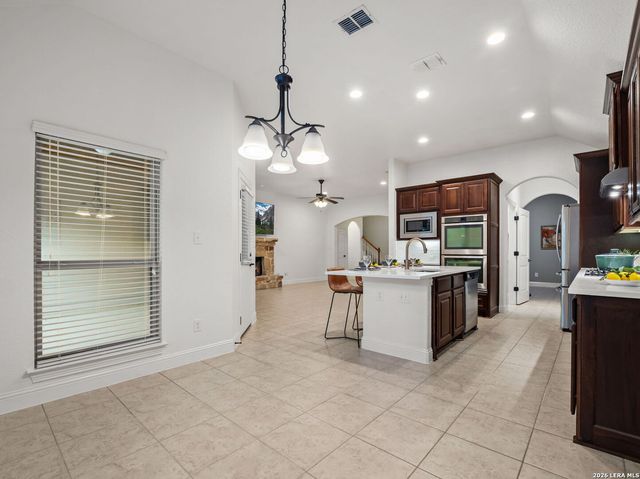 13005 Grove Ledge, San Antonio, TX 78253