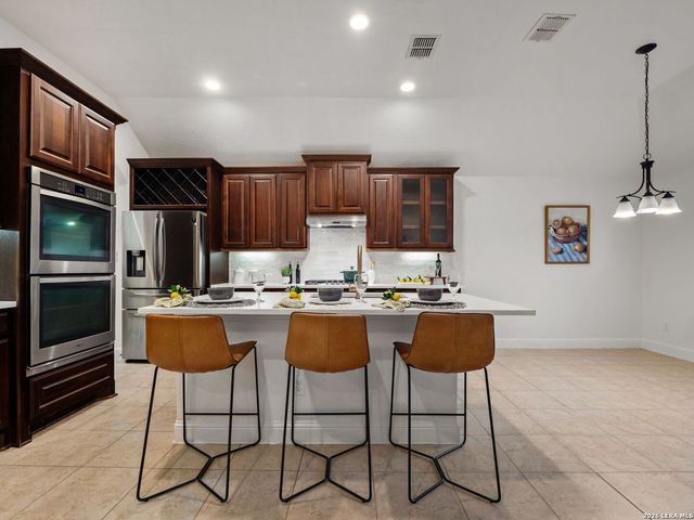 13005 Grove Ledge, San Antonio, TX 78253