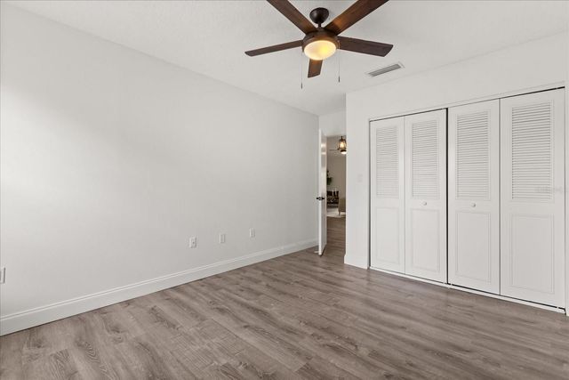 494 W PAR STREET, Orlando, FL 32804