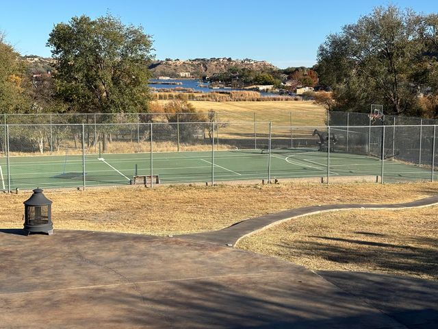 98 S Lakeshore Drive, Ransom Canyon, TX 79366