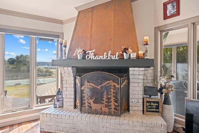 98 S Lakeshore Drive, Ransom Canyon, TX 79366