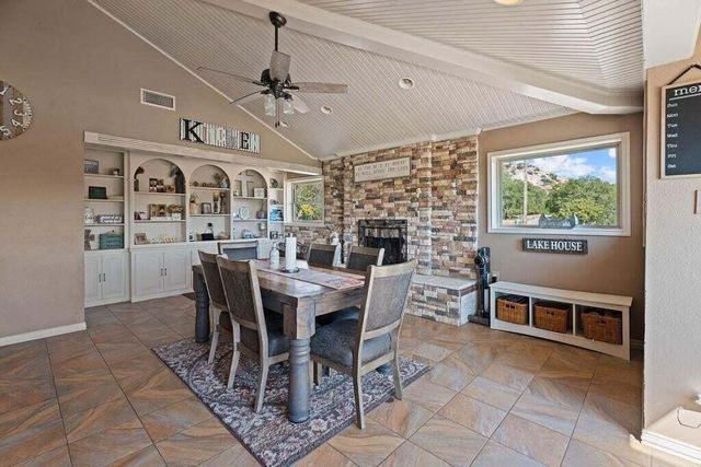 98 S Lakeshore Drive, Ransom Canyon, TX 79366