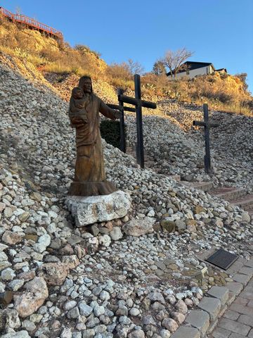 98 S Lakeshore Drive, Ransom Canyon, TX 79366