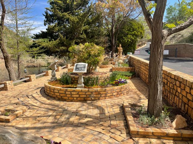 98 S Lakeshore Drive, Ransom Canyon, TX 79366