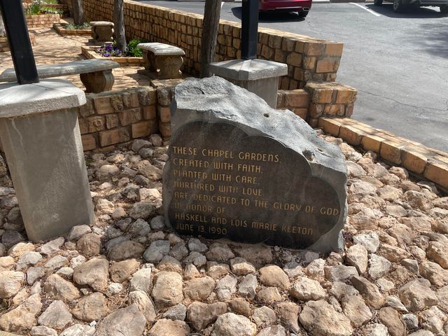 98 S Lakeshore Drive, Ransom Canyon, TX 79366