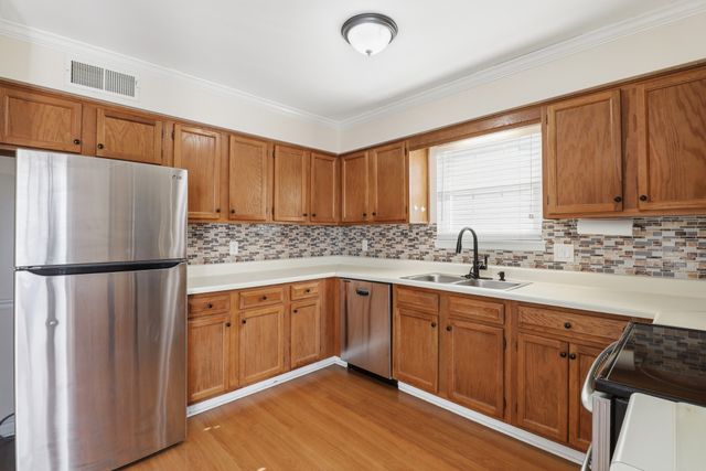 1251 Carriage Park Dr, Franklin, TN 37064