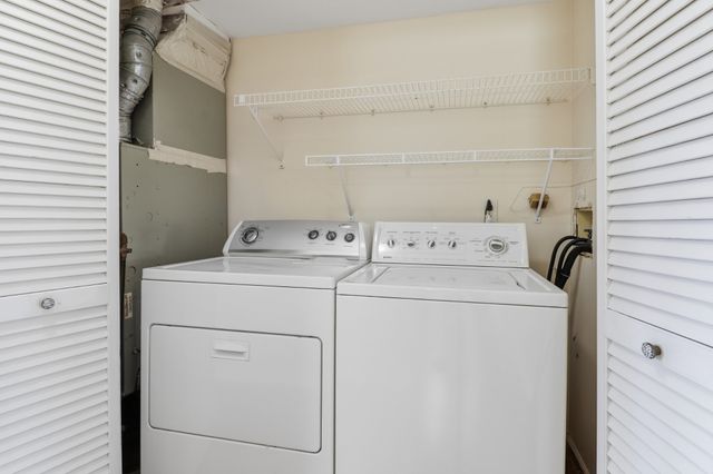 1251 Carriage Park Dr, Franklin, TN 37064