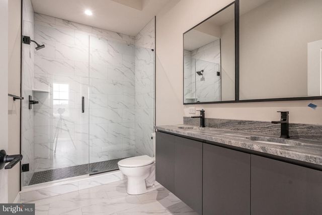 2721 LORRAINE CT, Philadelphia, PA 19131