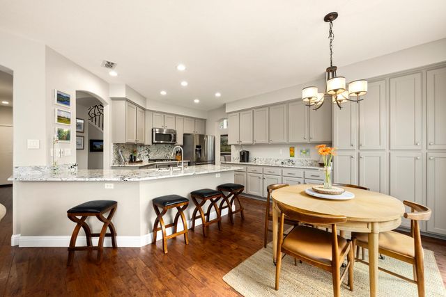 4008 Avellano Dr, El Dorado Hills, CA 95762