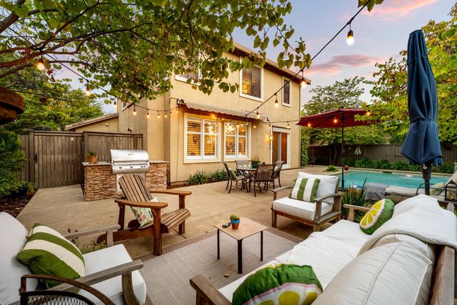 4008 Avellano Dr, El Dorado Hills, CA 95762