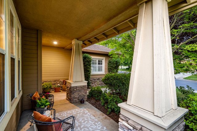 4008 Avellano Dr, El Dorado Hills, CA 95762