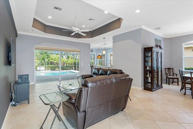 9148 Pumpkin Ridge, Port St Lucie, FL 34986