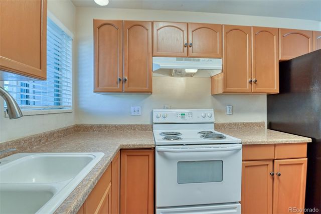 864 London Green Way, Colorado Springs, CO 80906